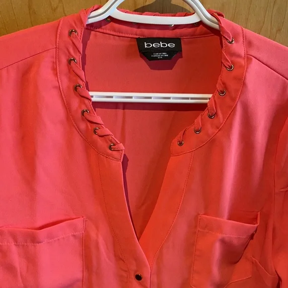 Bebe Blouse - Picture 2 of 3